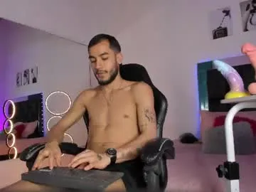 Maxpower003 live cam preview