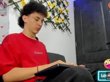 Maxxx_bigcock live cam preview