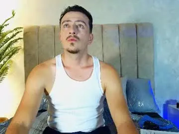 May_lyonheart live cam preview