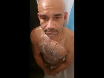 Meezzy2 live cam preview