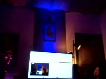 Mikooooo22 profile pic
