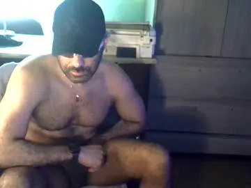 Militaryx live cam preview