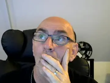 Nakedkev54 profile pic