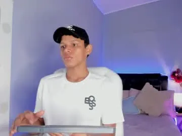 nathalie_moon_ live cam