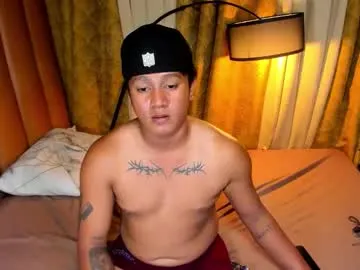 naughty_vince live cam