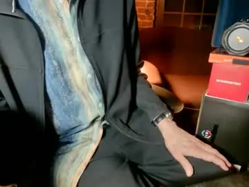 nfgwholoves2cum live cam preview