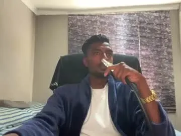 Nickyle63 profile pic