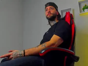 Nicolas_overlord profile pic