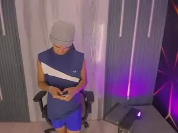Nio_klouds_ live cam preview