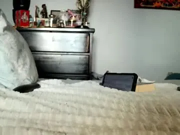 nyakuti live cam preview