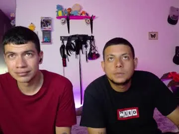 nymphobuddies live cam preview