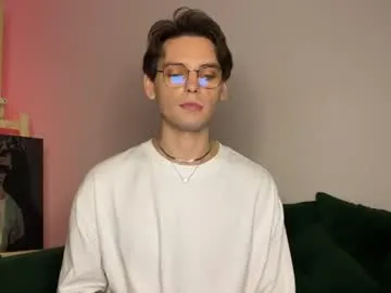 Oliverlawrence live cam preview