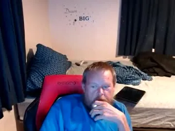 Pecker40 profile pic