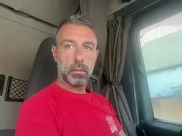 Pierotu profile pic
