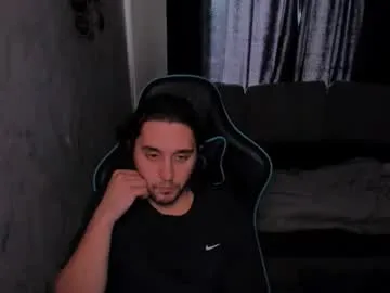 Pohyi_ live cam preview