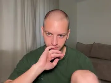 Qwebsaks live cam preview