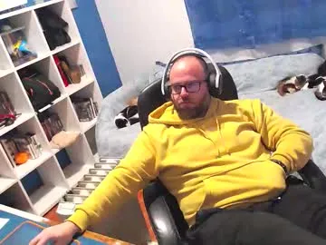 Ravingr3d3 live cam preview