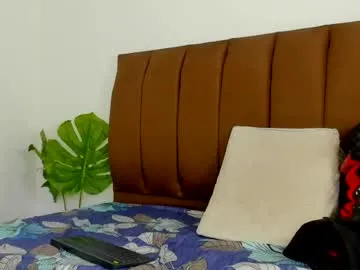 Reniek_06 live cam preview