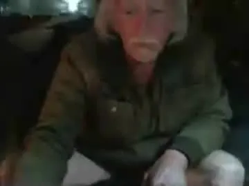 Riverratggg male cam profile image