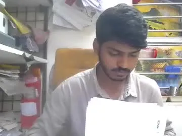 Robertsalia220 live cam preview