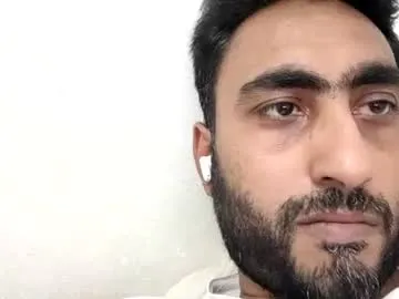 Rohit353637 male cam profile image