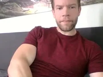 Royalo live cam preview