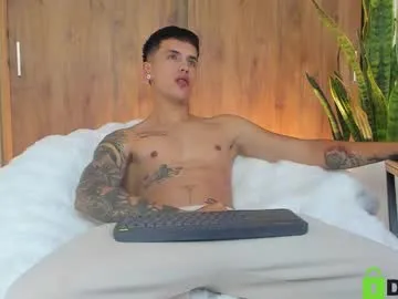 sebas_w01 live cam preview