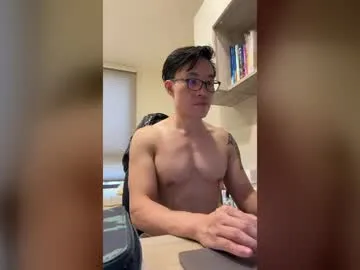 Sexyasianguyineu profile pic