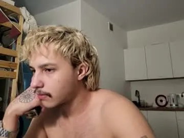 Shy_boy17 live cam preview