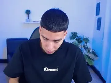 Siimon18 live cam preview