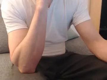 Sissyboyforyoui live cam preview