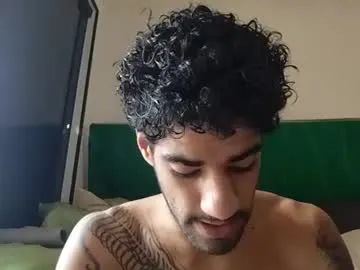 Skinnylovve male cam profile image