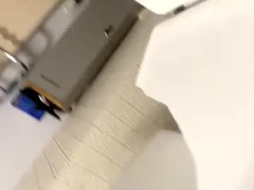 sleatherlipssteph live cam