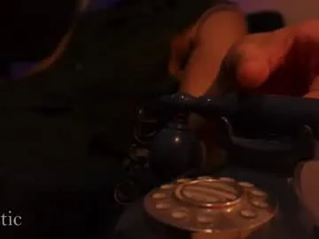 srerotic live cam preview