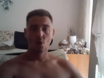 Stefanikis male cam profile image