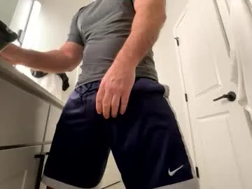 stlhotwifeguy live cam