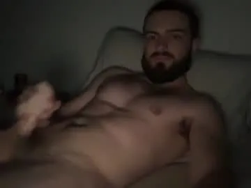 Strayless live cam preview