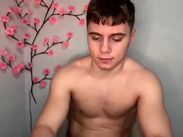 strong_baby live cam