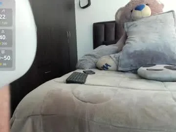 Summer_romance live cam preview