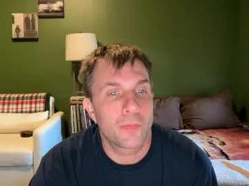 Supbroitsmatt male cam profile image