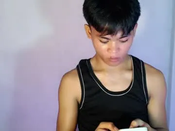 Sweetasian_23 profile pic