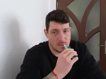 tattooedhunk_ live cam