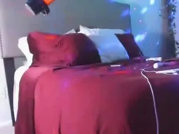 Tenderg7 live cam preview