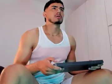 thaddeus_king live cam