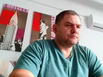 Themastercomander live cam preview