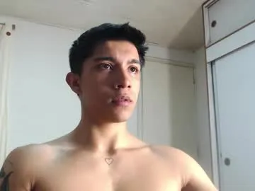 thesaint_xxx live cam