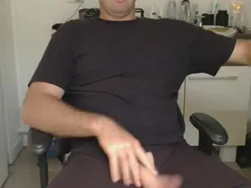 Theuncutsussie live cam preview