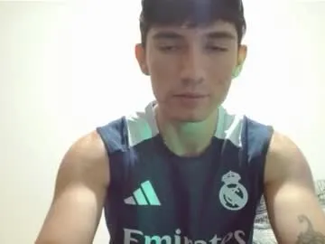 thiago_deseo69 live cam preview