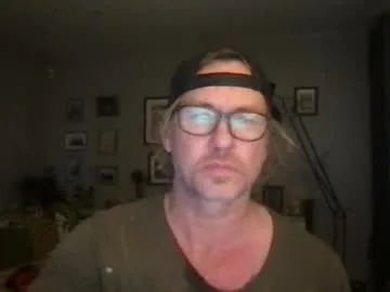 Thkwhiteguy profile pic