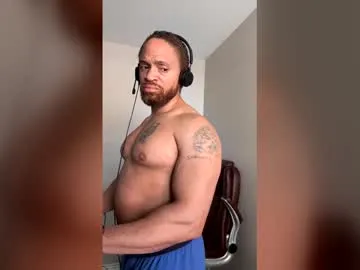 thomasgwhitecft live cam preview